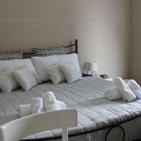 Domus Tua Bed & Breakfast Pietrelcina Eksteriør bilde