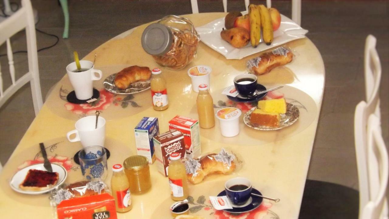 Domus Tua Bed & Breakfast Pietrelcina Eksteriør bilde