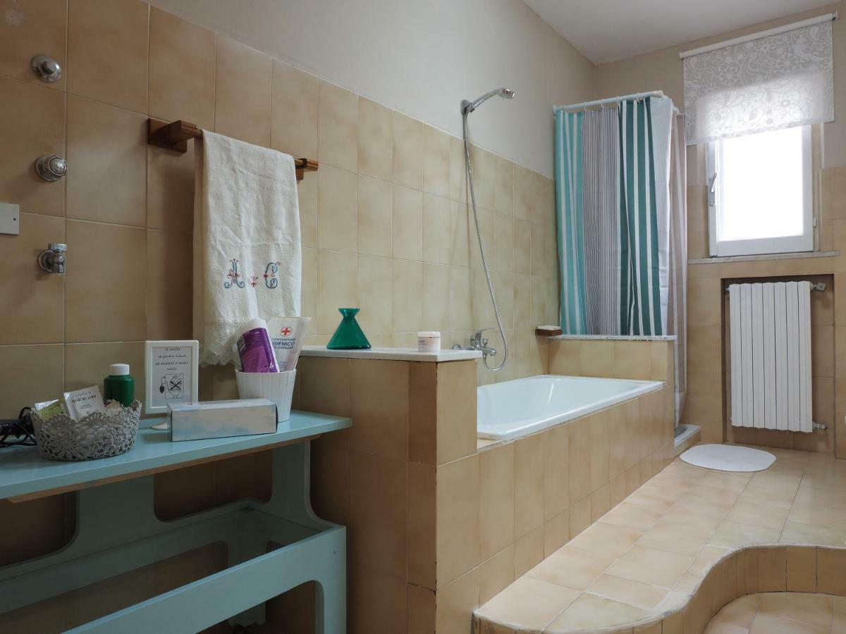 Domus Tua Bed & Breakfast Pietrelcina Eksteriør bilde